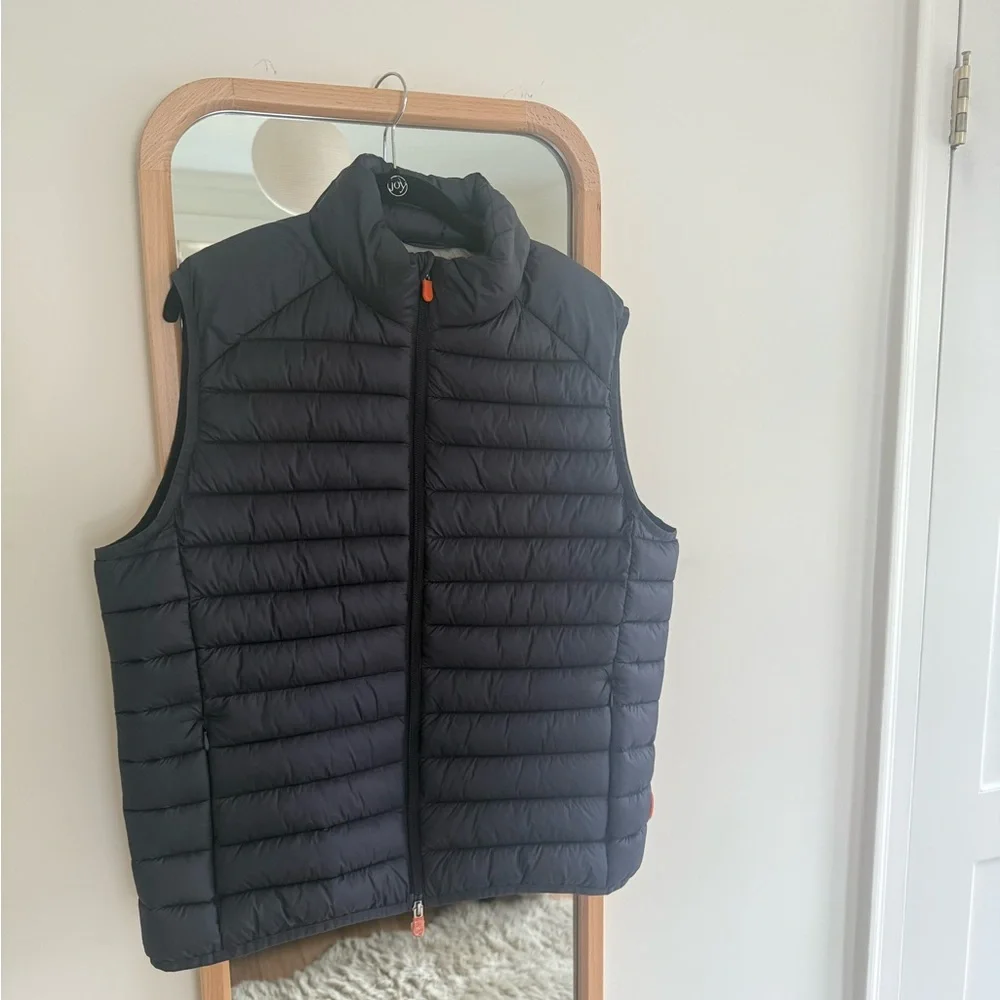 Ultra light navy Save The Duck Vest- Large - Picture 2 of 7